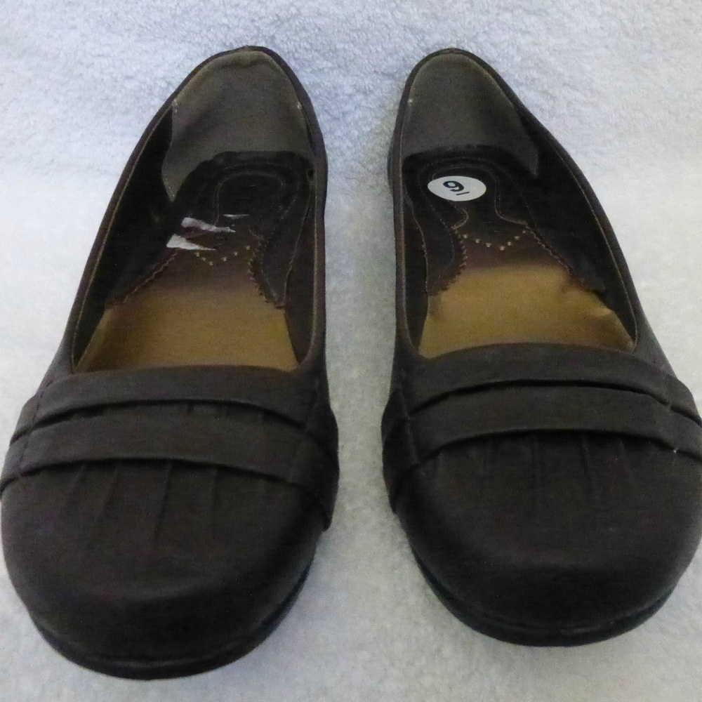 CL By Laundry Size 9 Brown Shoes